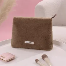 Peluş Makyaj ve Kozmetik Eşya Taşıma Çantası Geniş Hacimli Çanta Organizer
