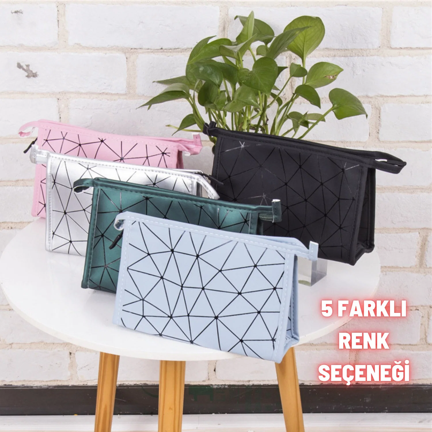 Makyaj Kozmetik Bakım Malzemesi Çantası Organizer Sıvı Dayanıklı Seyahat Çantası - görsel 7