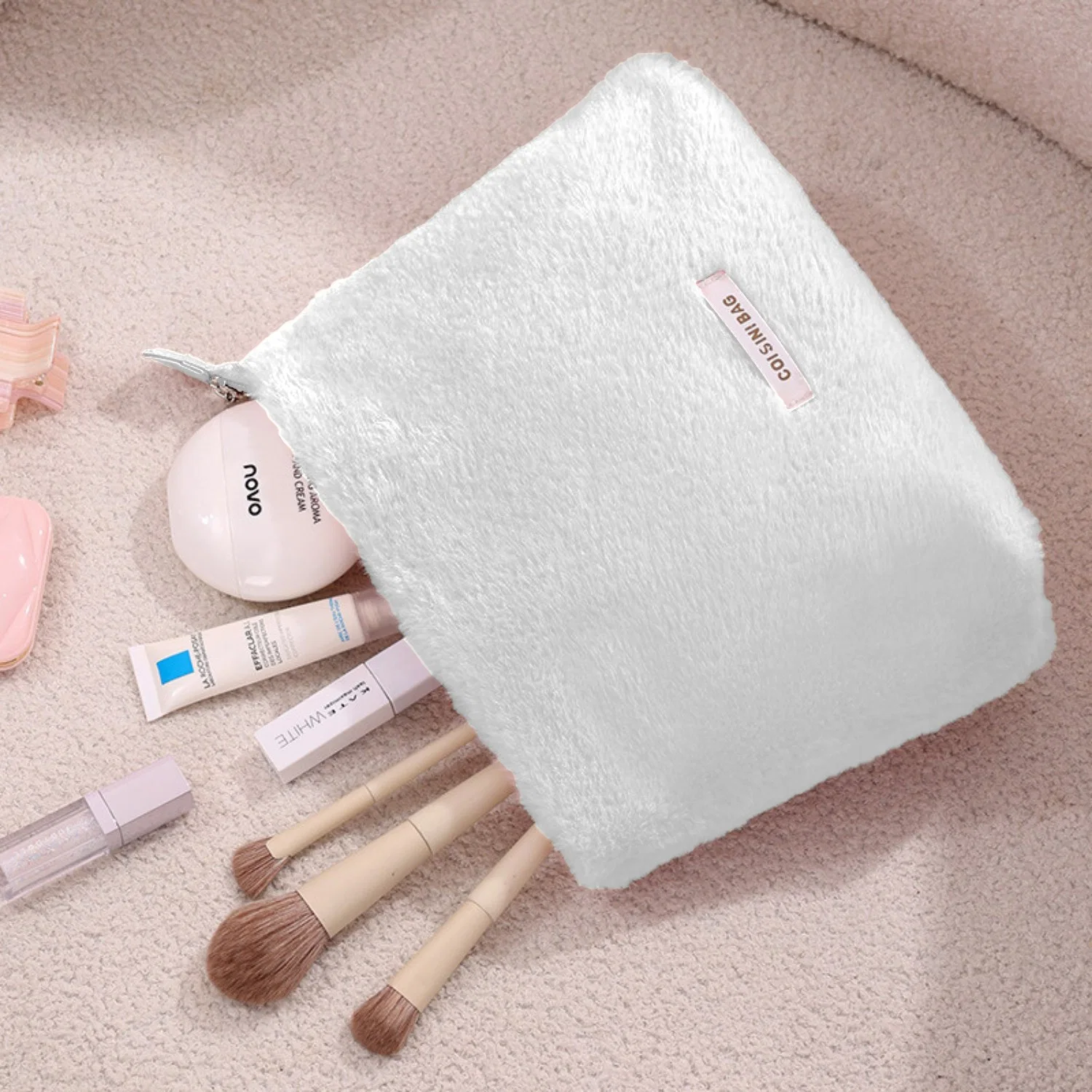 Peluş Makyaj ve Kozmetik Eşya Taşıma Çantası Geniş Hacimli Çanta Organizer - görsel 3